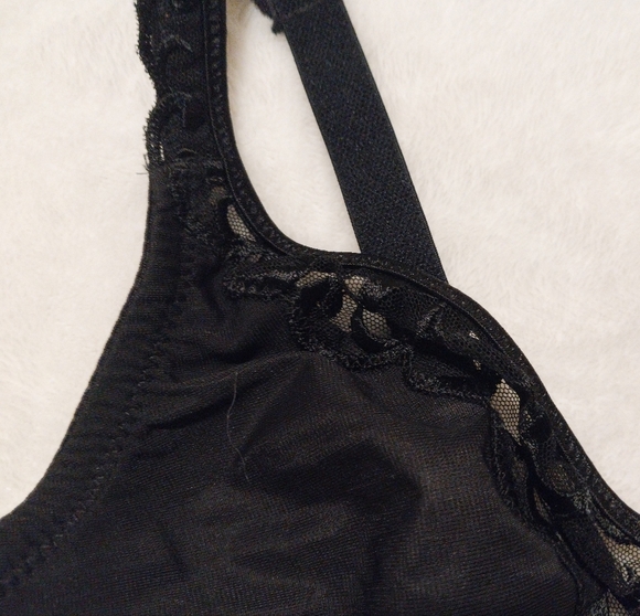 Lilyette Black Lace Bra 36C - Picture 5 of 5